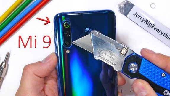 Xiaomi Mi 9 Dayanıklılık Testi Xiaomi Mi 9 Dayanıklılık Testi