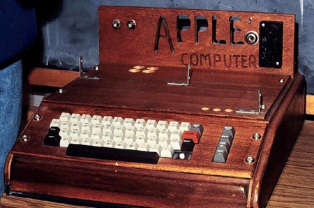 Apple 1 computer