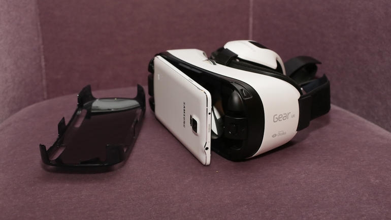 samsung-gear-vr-buyuk