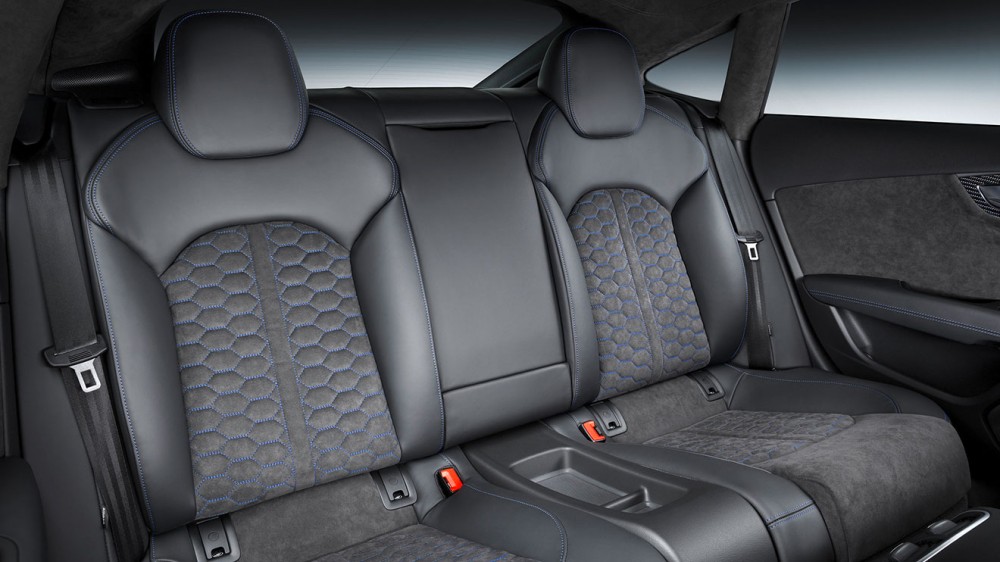 Audi RS7 Sportback Performance buyuk gorsel 5