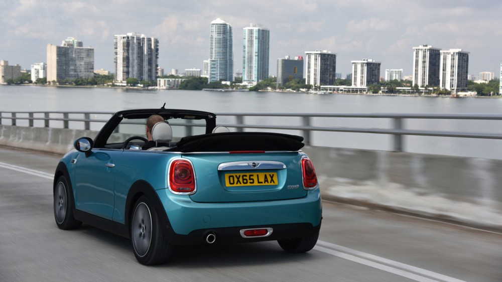 Mini Convertible fiyati