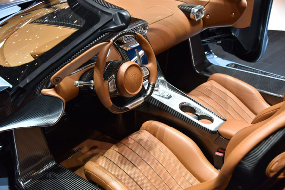 Koenigsegg Regera ic mekan