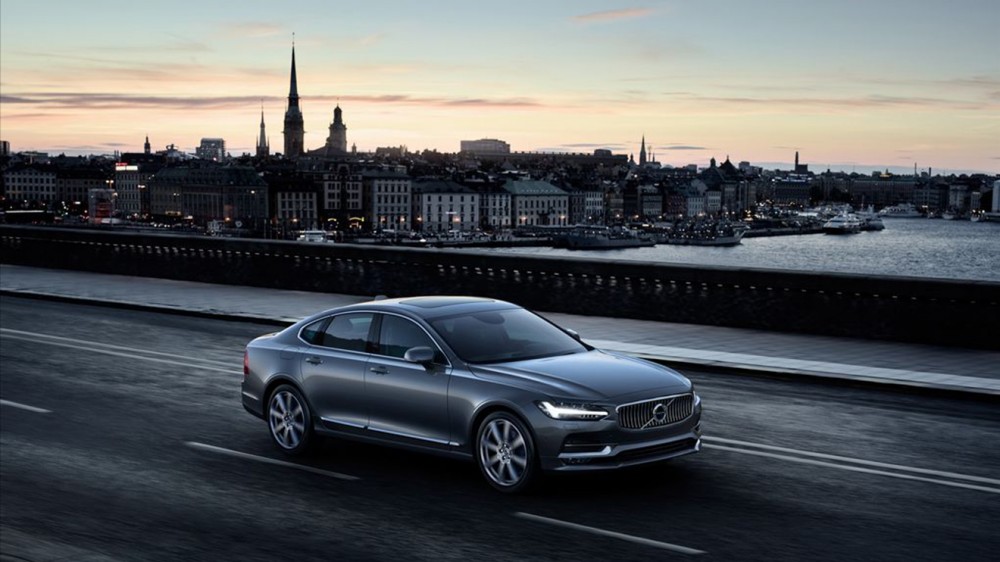 Volvo S90 gorsel 2