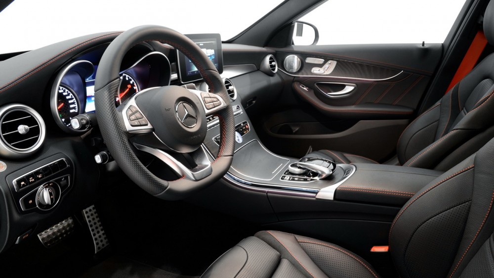 Mercedes Benz C450 AMG 10
