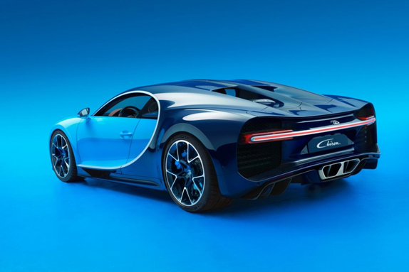 Bugatti Chiron arka
