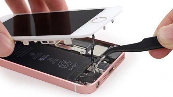 iFixit iphone se 7