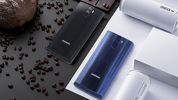 12.000 mAh Bataryaya Sahip Akıllı Telefon: Doogee BL12000 (Video) 12.000 mAh Bataryaya Sahip Akıllı Telefon: Doogee BL12000 (Video)