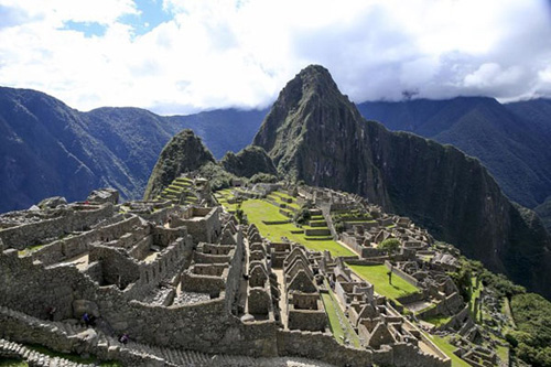 Dünyanın Yeni Yedi Harikası - Machu Picchu Antik Kenti Dünyanın Yeni Yedi Harikası - Machu Picchu Antik Kenti