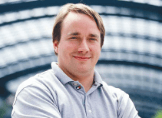 Dünyanın Akışını Değiştiren Yazılımcı Bir Dahi: Linus Torvalds